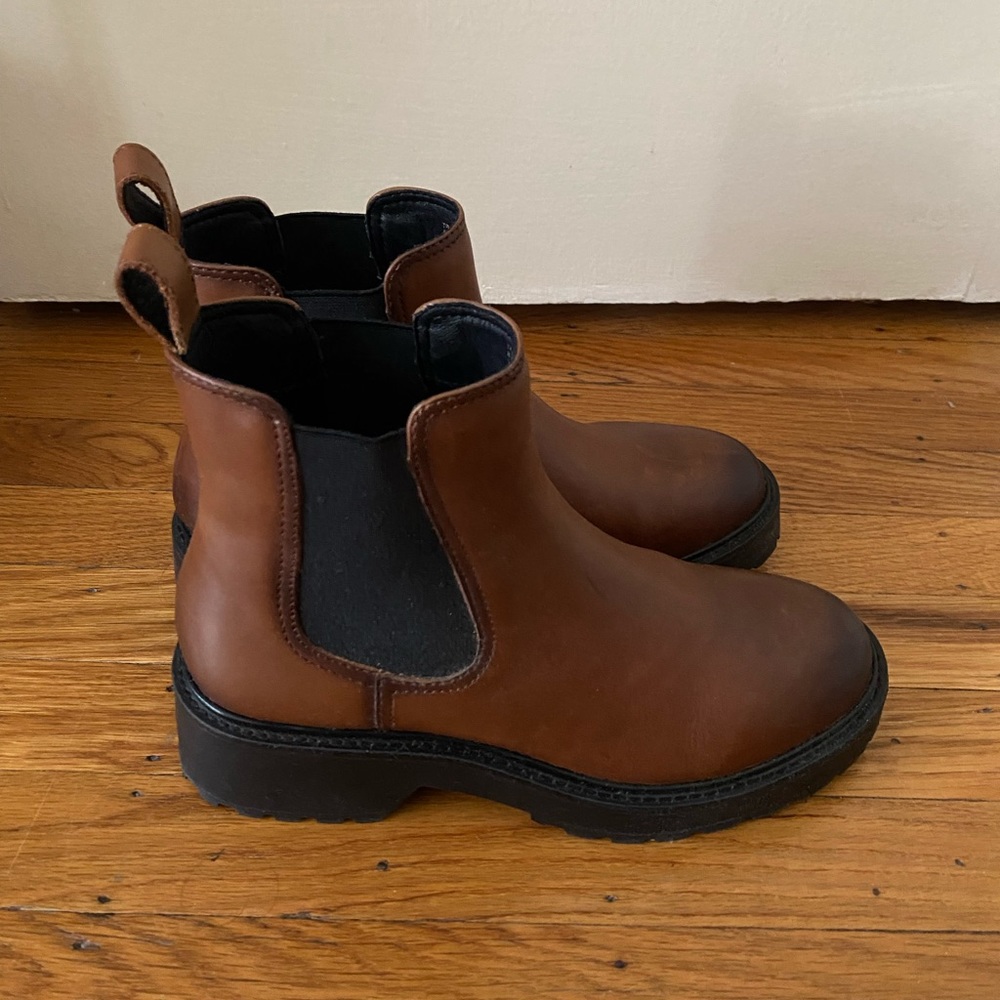 Steve Madden Women’s Brown Leather Booties *BARELY WORN*